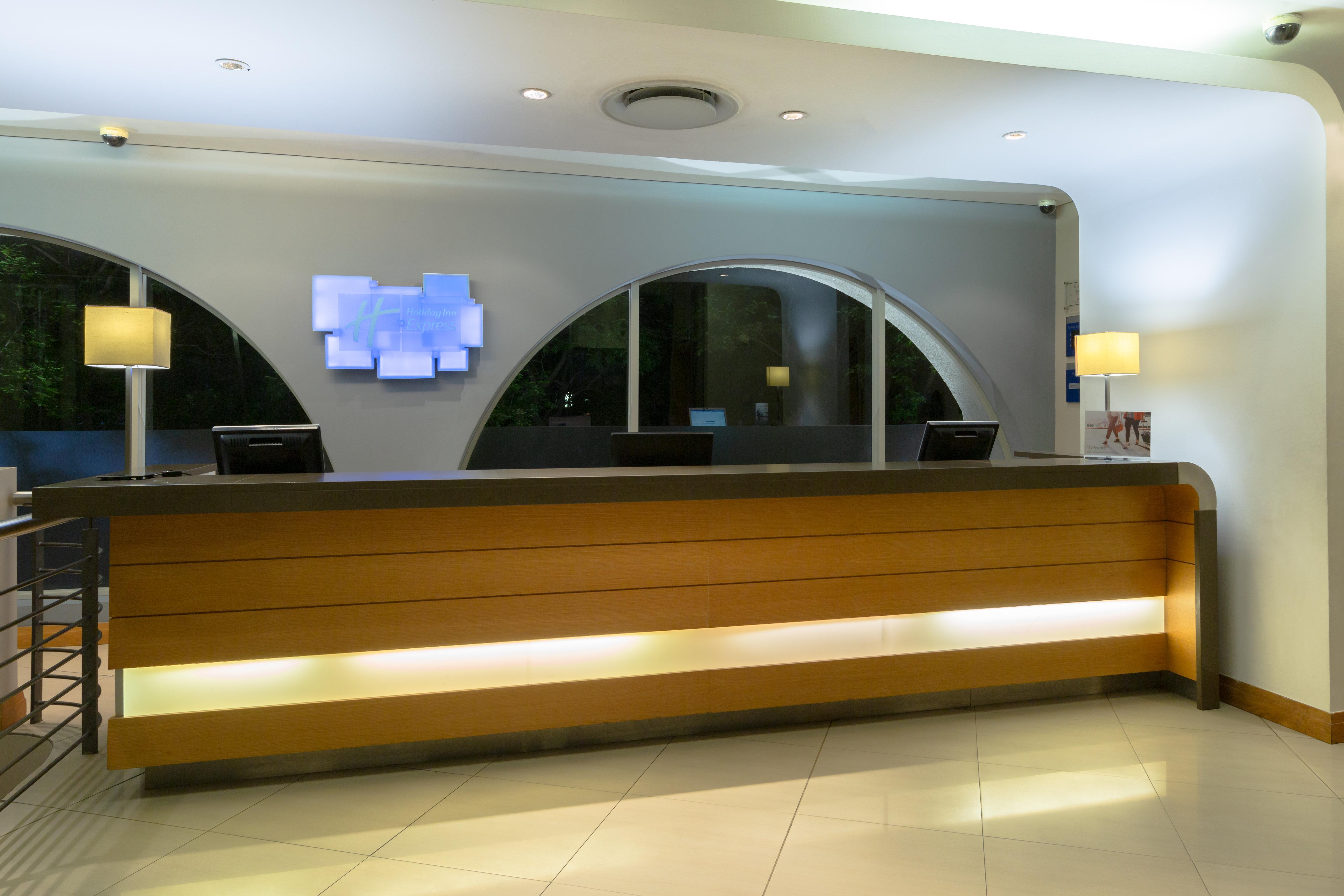 Holiday Inn Express Cape Town City Centre By Ihg Eksteriør billede