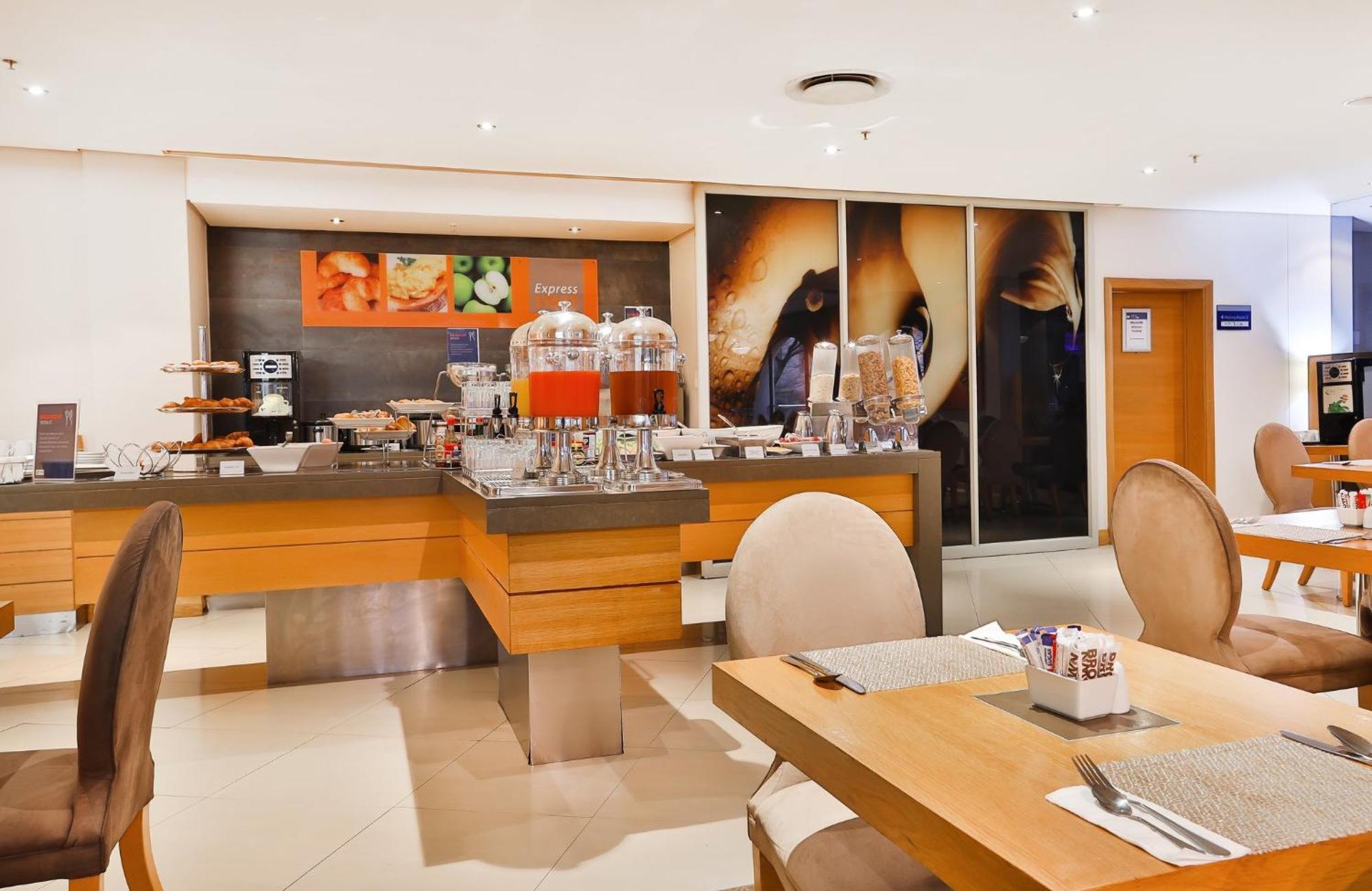 Holiday Inn Express Cape Town City Centre By Ihg Eksteriør billede
