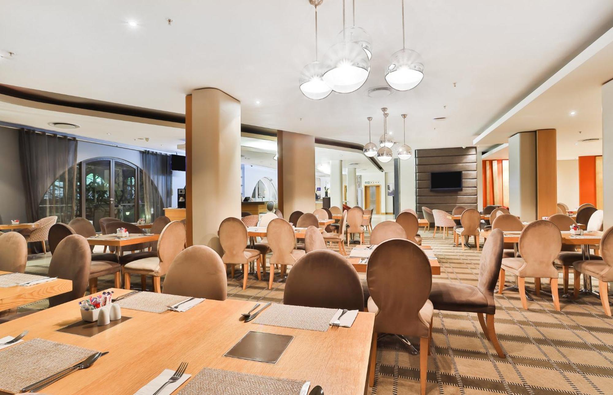 Holiday Inn Express Cape Town City Centre By Ihg Eksteriør billede